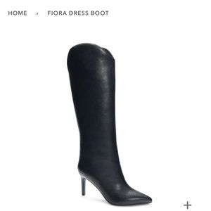 NWT Chinese Laundry Fiora Dress Boot size 10/41